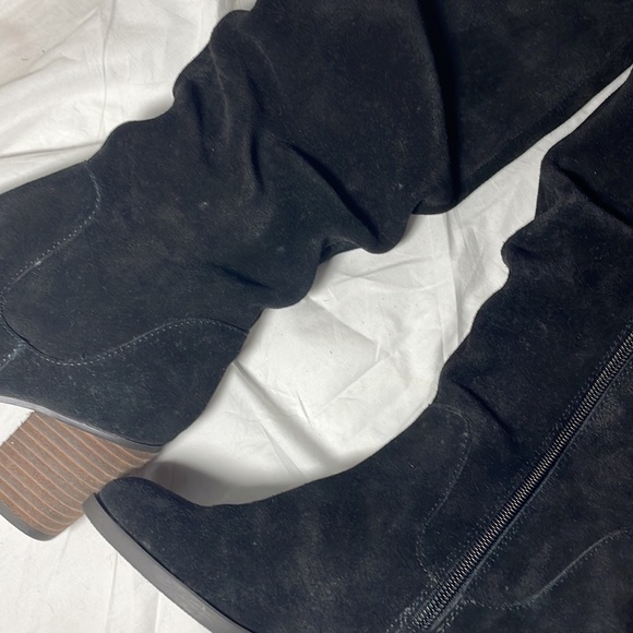 Levity knee high slouchy boots - Picture 2 of 8